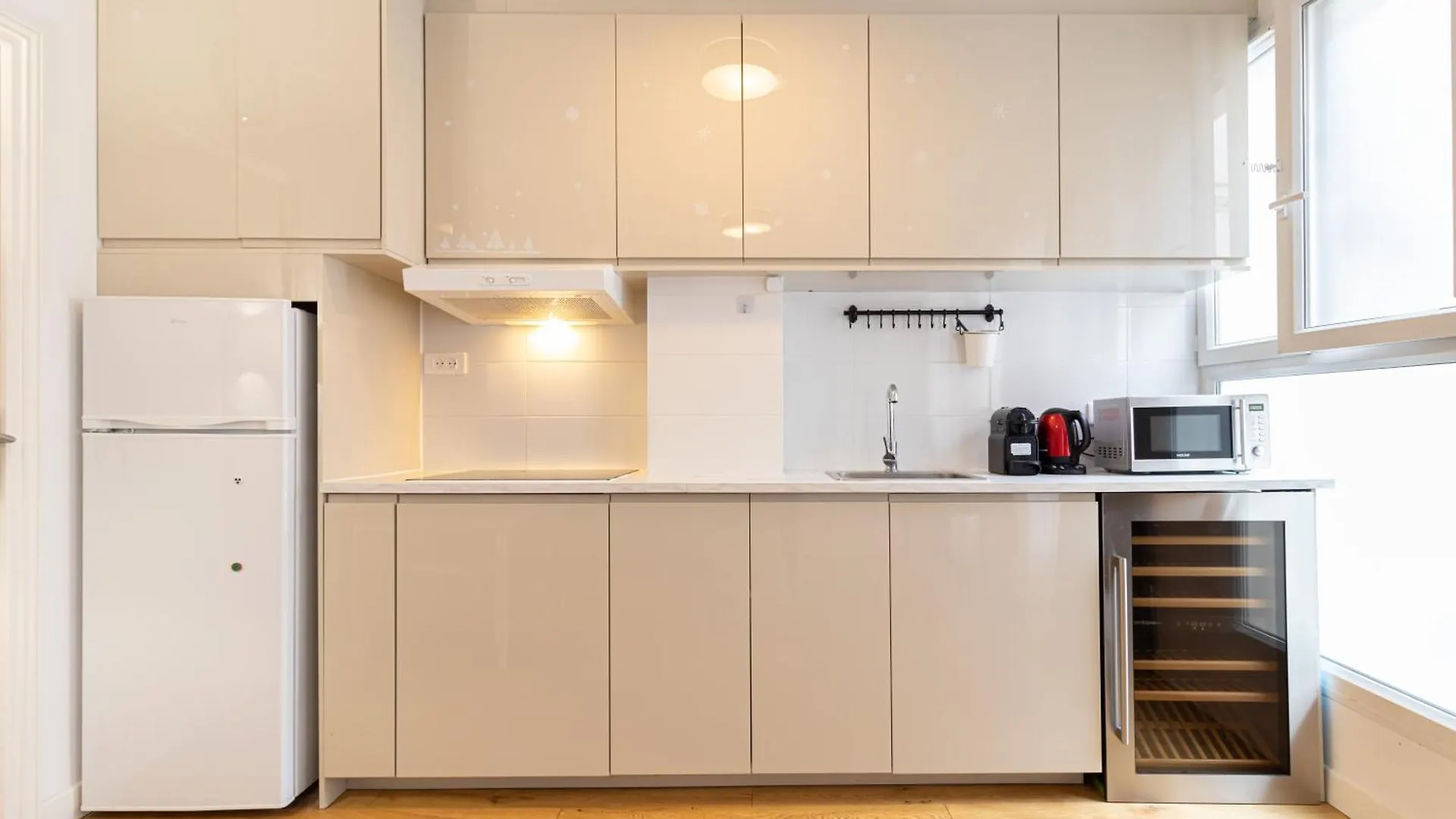 Cosy Flat Close To Arc De Triomphe Paris Apartment